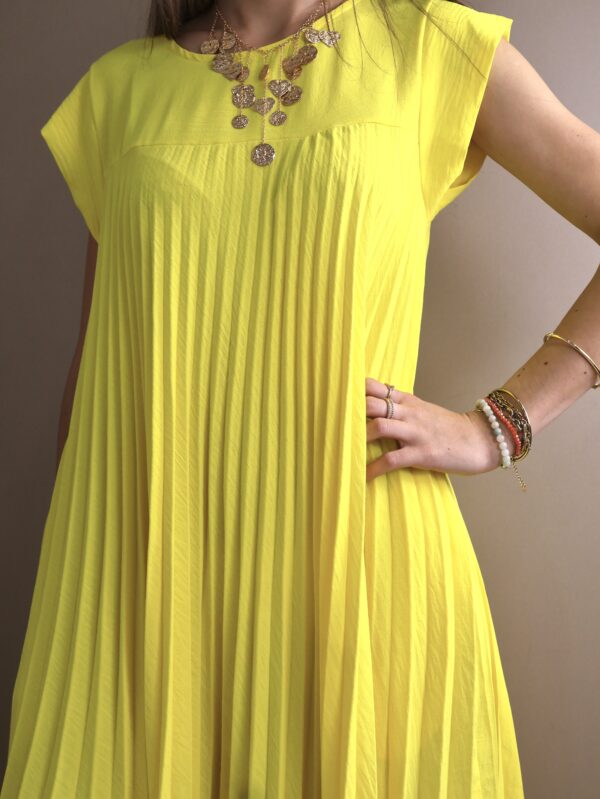ROBE LONGUE PLISSEE YELLOW – Image 4