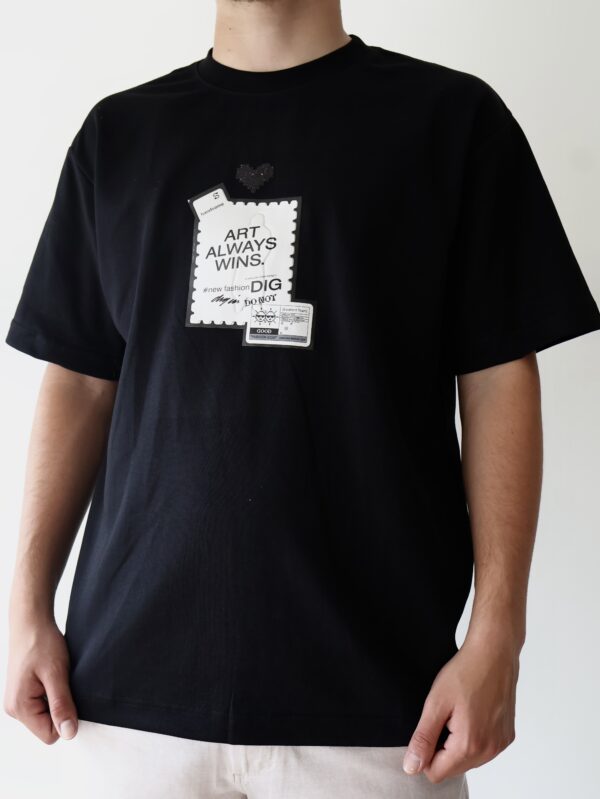 T-shirt Noir "Art Always Wins"