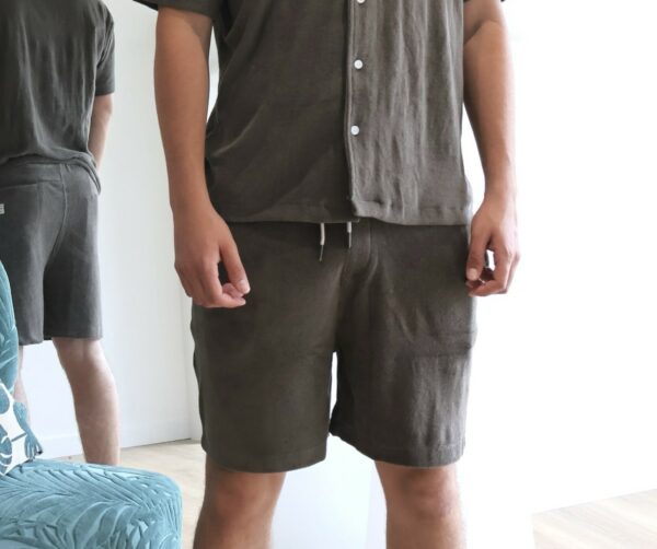 SHORT NARCISO KAKI
