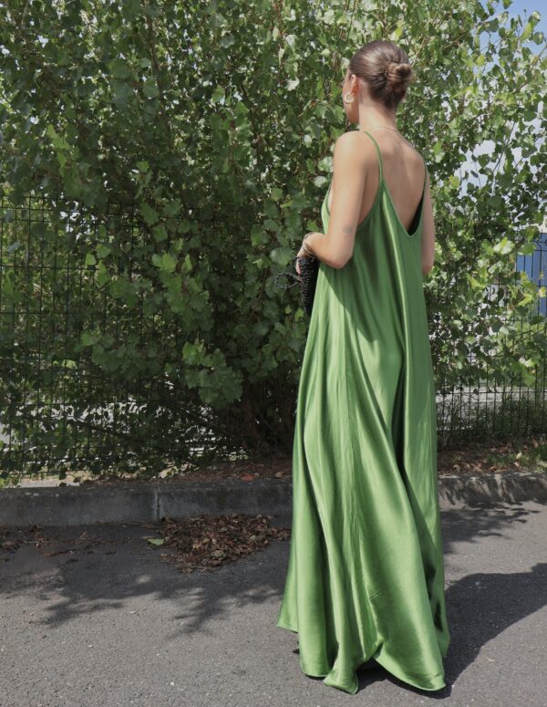 Robe longue SATIN - Vert – Image 2
