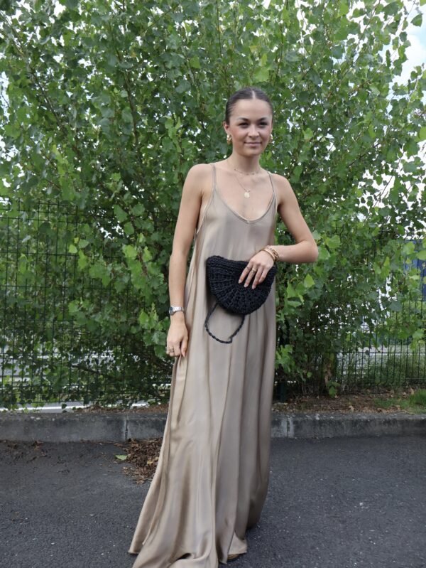 Robe longue SATIN - Camel – Image 2